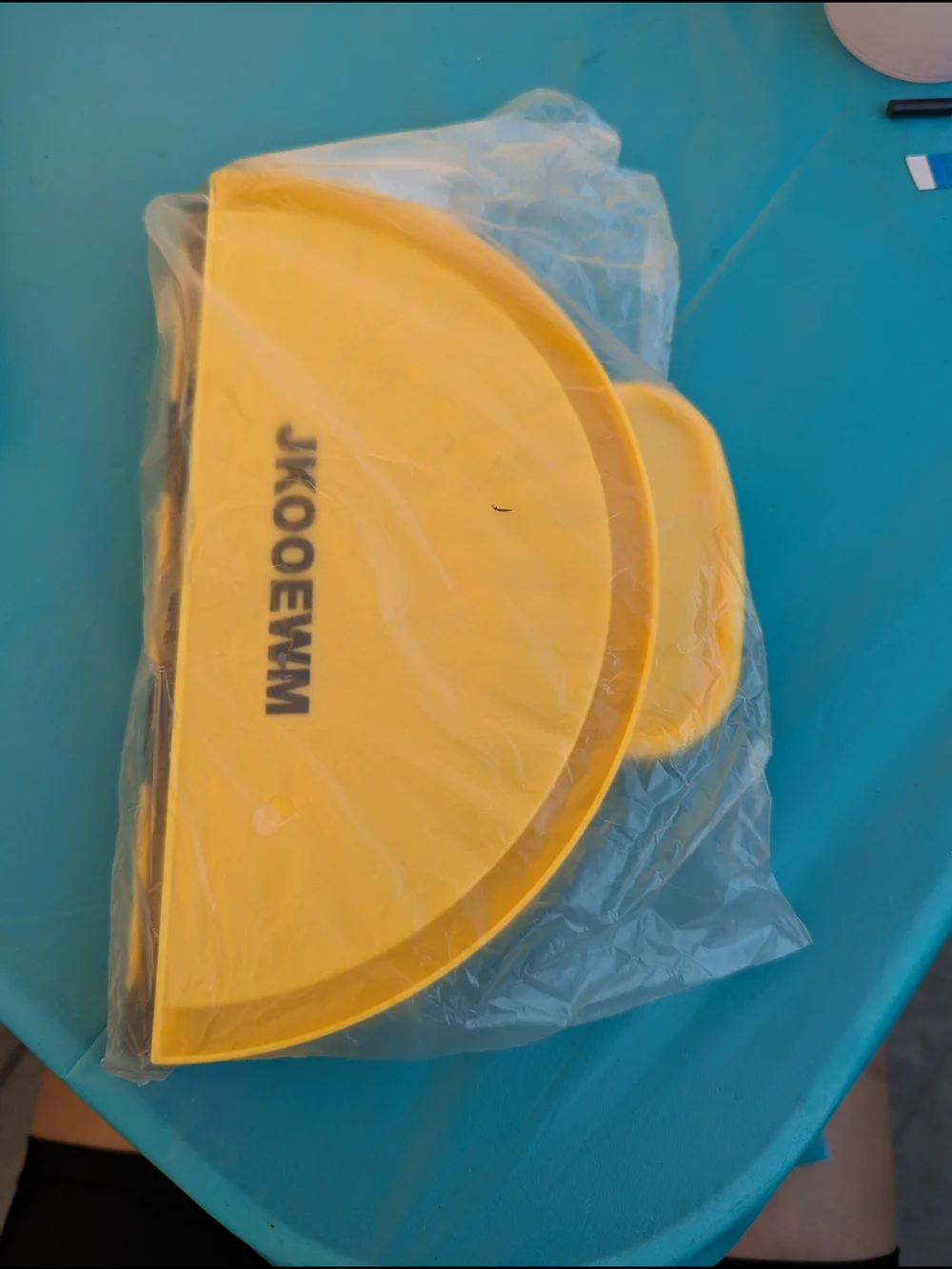 Tortilla Sealer Press - Yellow